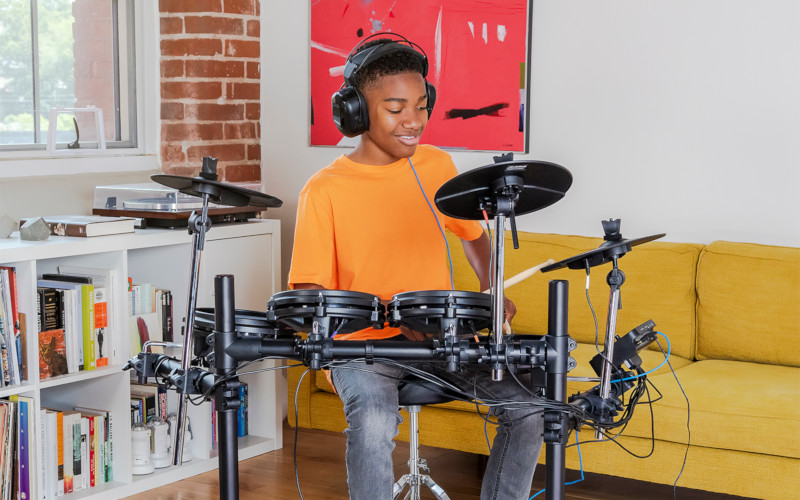 TURBO MESH 7PIECE ELECTRONIC DRUM KIT WITH MESH HEADS Tom Lee Music